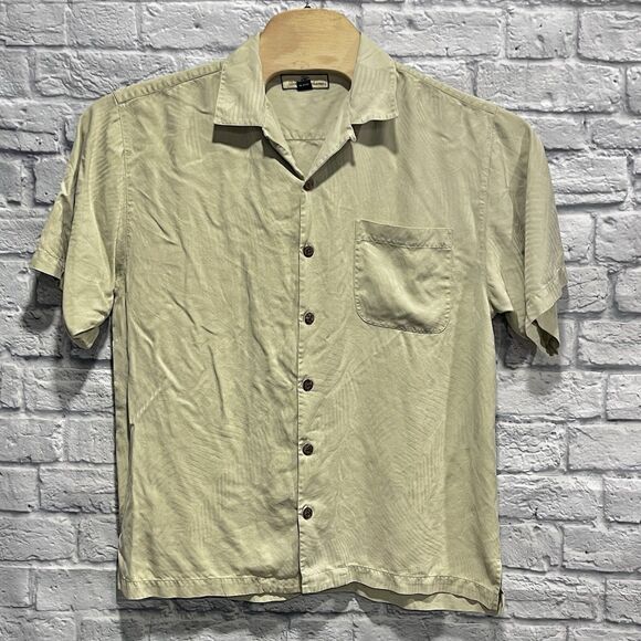 Tommy‎ Bahama Men Button Silk Short Sleeve Palm Tree Beach Hawaiian Size Medium - Picture 1 of 10